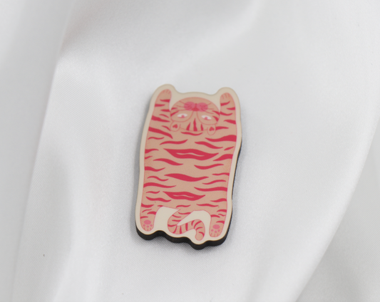 Tiger Rug Pin