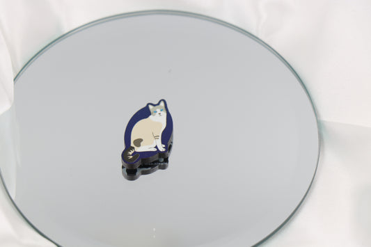 Sylvia the Siamese Cat Pin